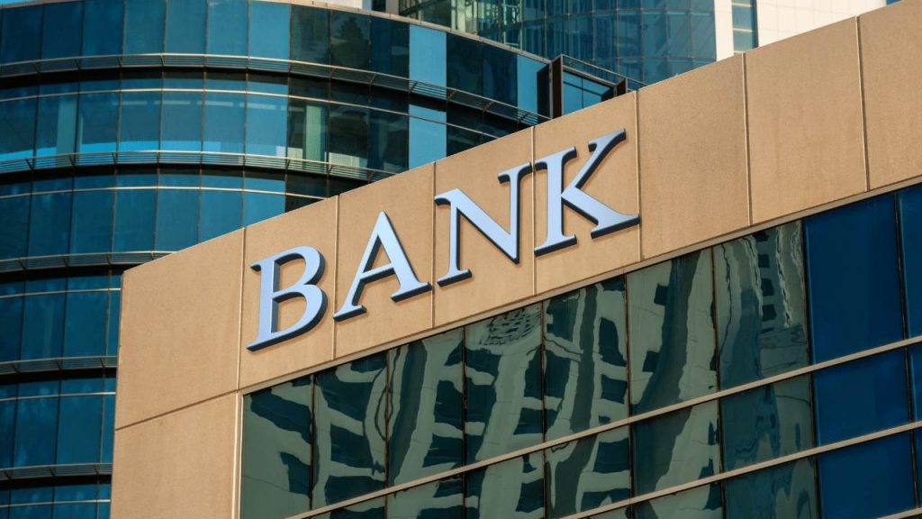 Commercial Banks 1 commercial bank - access bank
