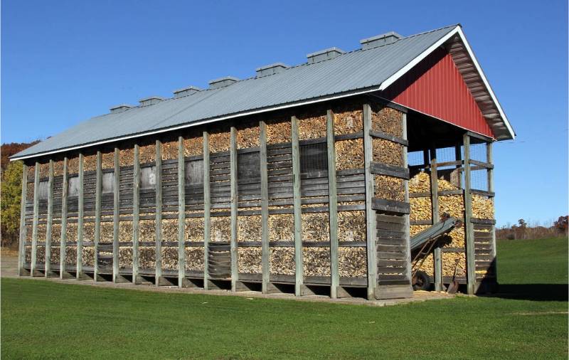 Definition & Types of Farm Structures 2 maize crib