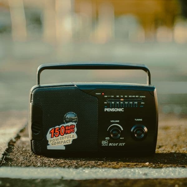 Advertising Media 3 radio ad