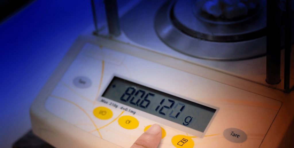 laboratory weighing balance