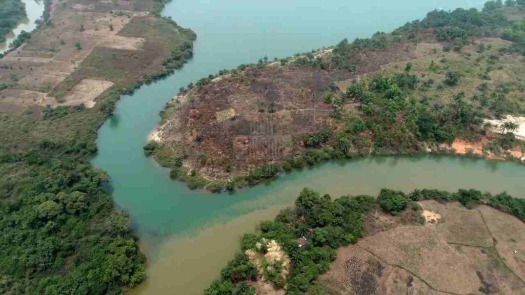 23 Facts About Nigeria That You May Not Know 2 Oguta Lake