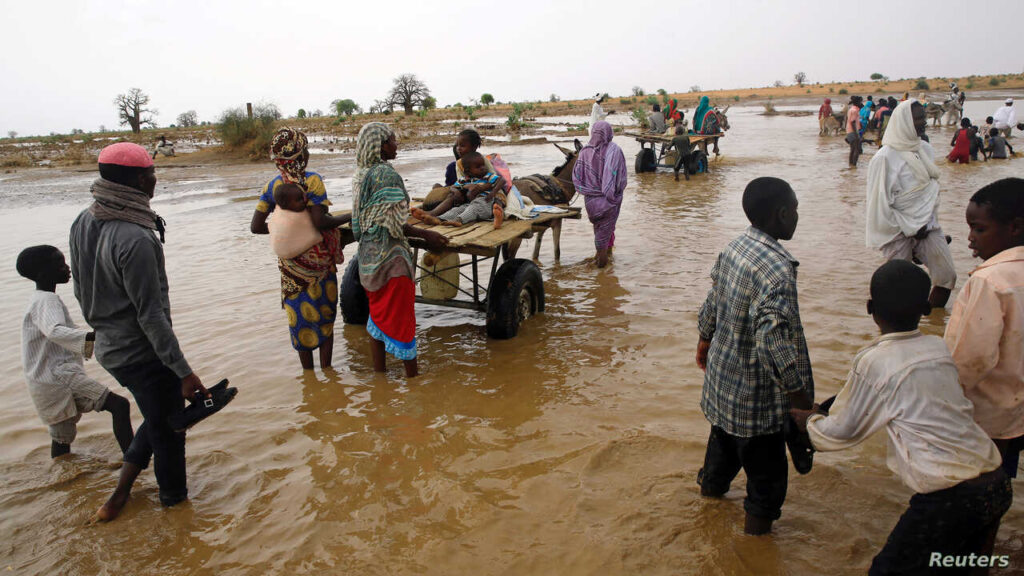 Beneficial and Harmful Effects of Flooding 2 flooded area