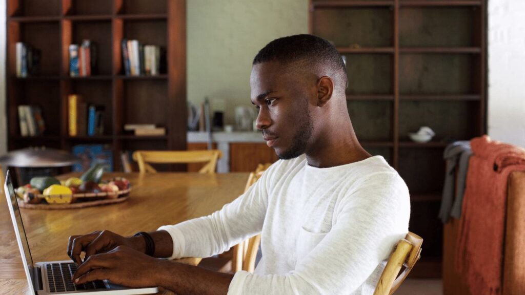 24 Online Business Ideas in Nigeria that can be Launched Quickly and Easily. Invest and Start your Online Business Today 4 online business - Web Designer