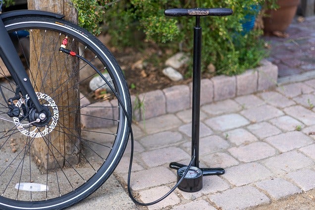 bicycle hand pump