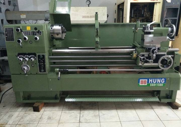 Metalworking Lathe Machine 2 lathe machine 4